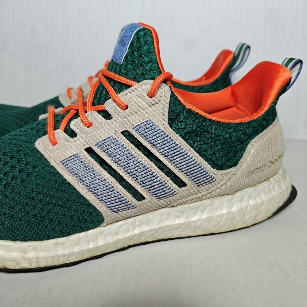 Adidas Ultraboost 1.0 Xmas Collegiate Green/Taupe/Orange Knit Sneakers Men's 10 - Picture 4 of 10